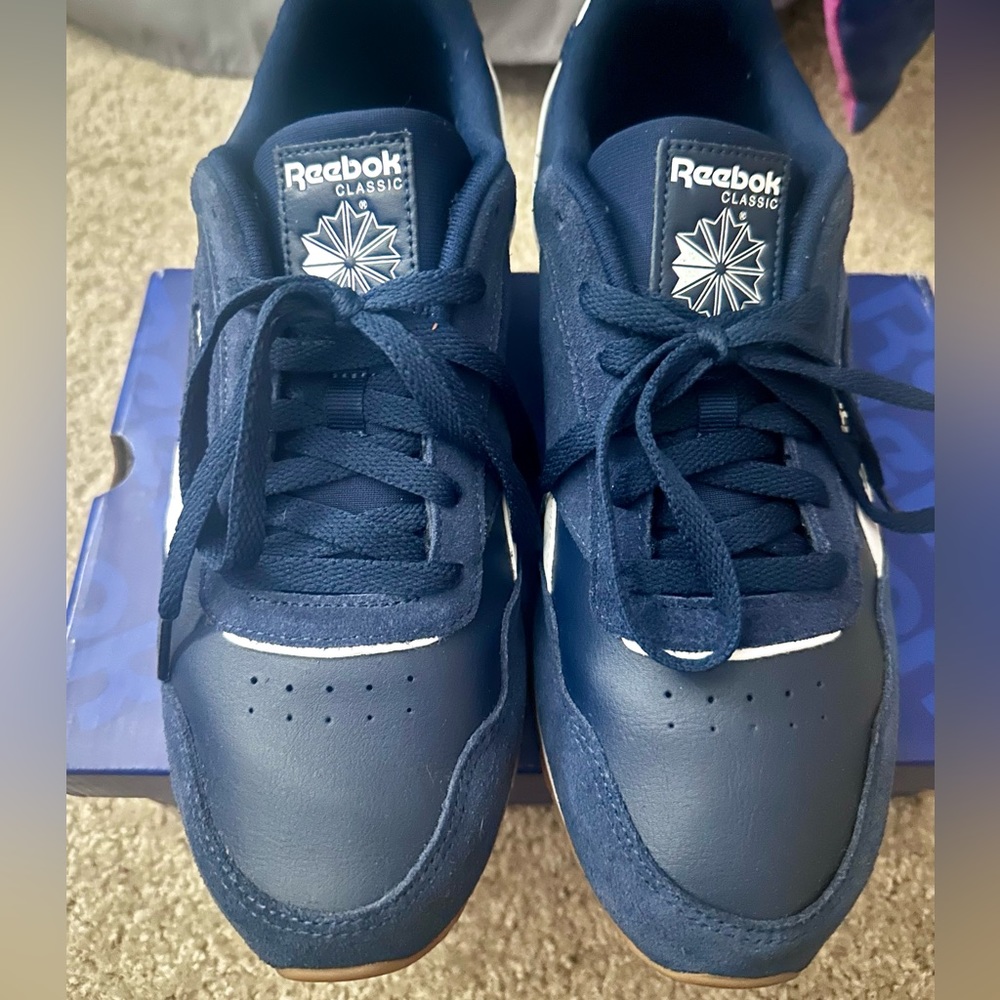 Reebok CL Harman Run, Men’s Size 10, Collegiate Navy
